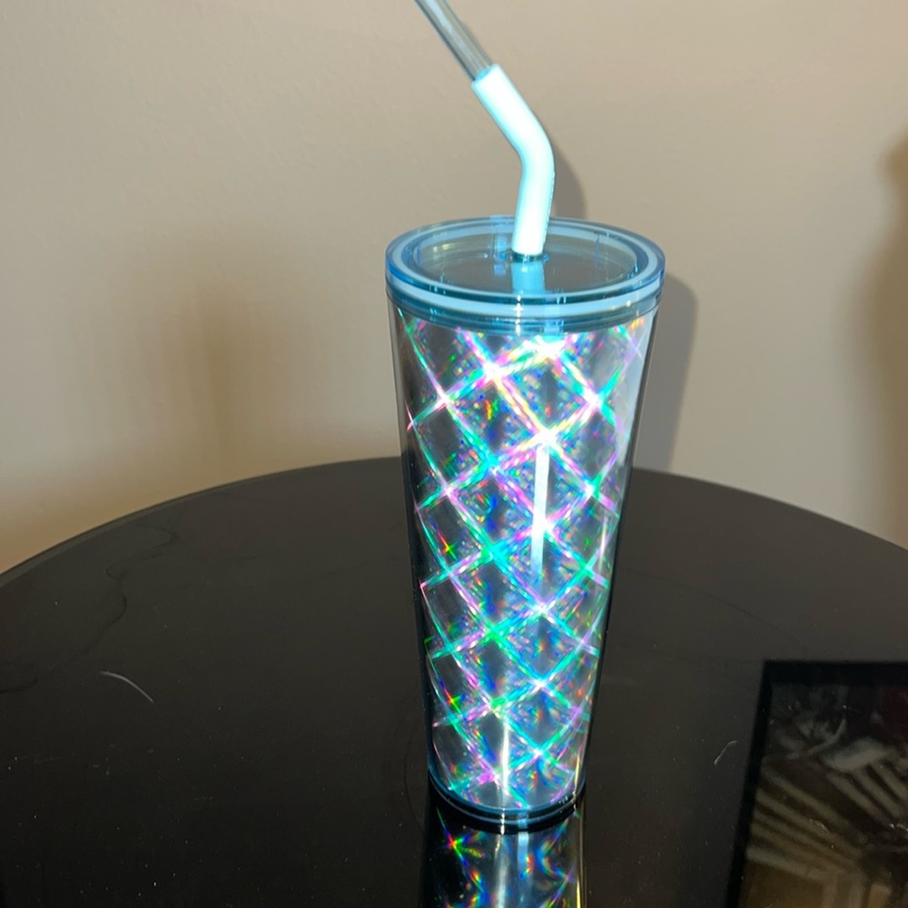 Starbucks 2024 Silver Metallic Holographic Star Checkered Venti Tumbler 24oz⁠